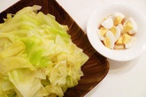 Bắp cải: Cực tốt và cực độc, biết mà tránh khi ăn kẻo "rước họa vào thân" Bắp cải: Cực tốt và cực độc, biết mà tránh khi ăn kẻo "rước họa vào thân"