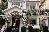 Biệt thự khủng nhà Đông Nhi lần đầu lộ diện qua lễ ăn hỏi Biệt thự khủng nhà Đông Nhi lần đầu lộ diện qua lễ ăn hỏi