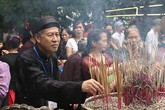 “Thí sinh” tuổi 60 và những cuộc thi đặc biệt trên núi thiêng Đền Hùng “Thí sinh” tuổi 60 và những cuộc thi đặc biệt trên núi thiêng Đền Hùng
