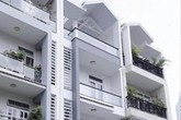 Ngôi nhà cả trong lẫn ngoài tuyền màu trắng của nam MC, danh hài 4 lần dính nghi án đồng tính sau khi lấy vợ Ngôi nhà cả trong lẫn ngoài tuyền màu trắng của nam MC, danh hài 4 lần dính nghi án đồng tính sau khi lấy vợ