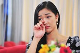 "Vợ Ba" dừng chiếu vì cảnh 18+ gây tranh cãi, Maya khiến ai cũng choáng vì kêu gọi điều này "Vợ Ba" dừng chiếu vì cảnh 18+ gây tranh cãi, Maya khiến ai cũng choáng vì kêu gọi điều này