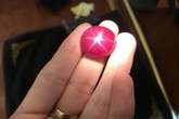 Đại gia Hà Nội trả 21 tỷ mua bộ đá Ruby sao siêu hiếm Đại gia Hà Nội trả 21 tỷ mua bộ đá Ruby sao siêu hiếm