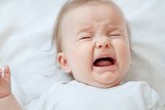 Bác sĩ khuyến cáo đưa bé đi viện ngay khi có những dấu hiệu này Bác sĩ khuyến cáo đưa bé đi viện ngay khi có những dấu hiệu này