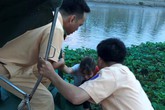 Cô gái miền Tây nhảy sông tự tử ở Hải Phòng Cô gái miền Tây nhảy sông tự tử ở Hải Phòng