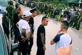 Vụ nhóm giang hồ xăm trổ vây xe công an tại Đồng Nai: Bắt thêm đối tượng, khởi tố vụ án Vụ nhóm giang hồ xăm trổ vây xe công an tại Đồng Nai: Bắt thêm đối tượng, khởi tố vụ án