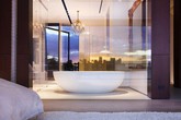 Nâng tầm vẻ đẹp của phòng tắm với đèn chùm rực rỡ Nâng tầm vẻ đẹp của phòng tắm với đèn chùm rực rỡ