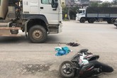 Hà Nội: Sĩ tử bị xe bồn tông gãy chân trên đường đi thi về Hà Nội: Sĩ tử bị xe bồn tông gãy chân trên đường đi thi về