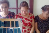 Băng nhóm “nữ quái” chuyên trộm cắp tài sản của khách du lịch Băng nhóm “nữ quái” chuyên trộm cắp tài sản của khách du lịch