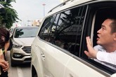 CSGT nói về việc cẩu xe Mercedes GLS giá 5 tỷ ở Sài Gòn CSGT nói về việc cẩu xe Mercedes GLS giá 5 tỷ ở Sài Gòn