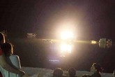 Tài xế xe khách chết đuối khi tắm biển cùng con trai ở Quảng Ninh Tài xế xe khách chết đuối khi tắm biển cùng con trai ở Quảng Ninh