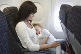 Những lưu ý không thể bỏ qua khi đặt vé máy bay cho gia đình có trẻ nhỏ Những lưu ý không thể bỏ qua khi đặt vé máy bay cho gia đình có trẻ nhỏ