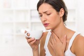 Bác sĩ hướng dẫn cách dùng điều hòa qua đêm mà không bị đau họng Bác sĩ hướng dẫn cách dùng điều hòa qua đêm mà không bị đau họng