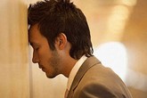 Ông chủ xưởng gỗ hối hận vì đồng ý cho vợ có con với người làm công Ông chủ xưởng gỗ hối hận vì đồng ý cho vợ có con với người làm công