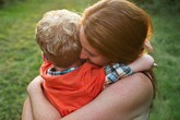 Người mẹ có con 3 tuổi mắc bệnh ung thư và bức thư vô tâm của người hàng xóm khiến ai cũng phẫn nộ Người mẹ có con 3 tuổi mắc bệnh ung thư và bức thư vô tâm của người hàng xóm khiến ai cũng phẫn nộ