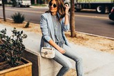 Phối áo blazer cùng quần jeans Phối áo blazer cùng quần jeans
