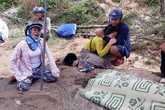 Hiện trường ám ảnh vụ vợ chồng ôm con gái 1 tuổi nhảy sông Thạch Hãn tự vẫn Hiện trường ám ảnh vụ vợ chồng ôm con gái 1 tuổi nhảy sông Thạch Hãn tự vẫn