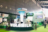 Bước tiến mới trong việc đưa sản phẩm sữa Việt Nam gia nhập thị trường 1,4 tỷ dân Trung Quốc Bước tiến mới trong việc đưa sản phẩm sữa Việt Nam gia nhập thị trường 1,4 tỷ dân Trung Quốc