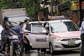 Hà Nội sẽ “sơn” taxi 5 màu để... chống ùn tắc ? Hà Nội sẽ “sơn” taxi 5 màu để... chống ùn tắc ?
