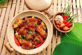 Ngon miệng với sườn kho tiêu thơm lừng Ngon miệng với sườn kho tiêu thơm lừng