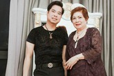Cuộc sống của Ngọc Sơn ở tuổi 51: Cô đơn lẻ bóng, để mẹ ruột giữ toàn bộ tiền Cuộc sống của Ngọc Sơn ở tuổi 51: Cô đơn lẻ bóng, để mẹ ruột giữ toàn bộ tiền