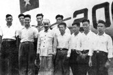 Chuyến bay đón Bác của Trưởng ban cơ vụ đầu tiên ngành hàng không Chuyến bay đón Bác của Trưởng ban cơ vụ đầu tiên ngành hàng không