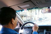 Nhặt được hàng chục triệu đồng khách bỏ quên trên xe, tài xế taxi ở Đà Nẵng trả lại khổ chủ được báo Hàn khen ngợi Nhặt được hàng chục triệu đồng khách bỏ quên trên xe, tài xế taxi ở Đà Nẵng trả lại khổ chủ được báo Hàn khen ngợi