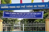 Học sinh ký đơn tập thể xin đổi giáo viên vì thường xuyên bị thầy đánh Học sinh ký đơn tập thể xin đổi giáo viên vì thường xuyên bị thầy đánh