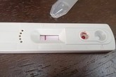 Sống cùng chồng bị HIV vẫn không lây nhiễm Sống cùng chồng bị HIV vẫn không lây nhiễm