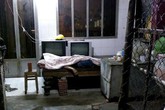 Xin trú mưa, một người đàn ông bất ngờ co giật rồi tử vong Xin trú mưa, một người đàn ông bất ngờ co giật rồi tử vong