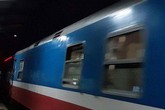 Phóng xe máy băng qua đường sắt, nam thanh niên bị tàu hỏa đâm tử vong Phóng xe máy băng qua đường sắt, nam thanh niên bị tàu hỏa đâm tử vong