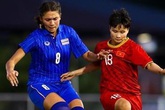 Ngô Thanh Vân và dàn sao cổ vũ bóng đá nữ Việt Nam gặp Thái Lan Ngô Thanh Vân và dàn sao cổ vũ bóng đá nữ Việt Nam gặp Thái Lan