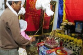 Lá thư đẫm nước mắt viết cho con của nữ điều dưỡng không may tử nạn trên đường Lá thư đẫm nước mắt viết cho con của nữ điều dưỡng không may tử nạn trên đường