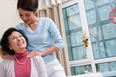 Lý giải đáng suy ngẫm về tình yêu thương giữa mẹ, con gái và con dâu Lý giải đáng suy ngẫm về tình yêu thương giữa mẹ, con gái và con dâu