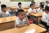 ‘Tiếng Việt 1 chỉ là ngữ liệu tham khảo, giáo viên có thể thay đổi’ ‘Tiếng Việt 1 chỉ là ngữ liệu tham khảo, giáo viên có thể thay đổi’