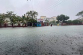 Hà Tĩnh: Sang nhà hàng xóm tránh lũ, một bé trai bị ngã cầu thang tử vong Hà Tĩnh: Sang nhà hàng xóm tránh lũ, một bé trai bị ngã cầu thang tử vong