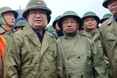 Phó Thủ tướng Trịnh Đình Dũng trực tiếp kiểm tra hồ Kẻ Gỗ (Hà Tĩnh) Phó Thủ tướng Trịnh Đình Dũng trực tiếp kiểm tra hồ Kẻ Gỗ (Hà Tĩnh)