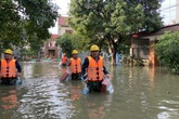 PC Hà Tĩnh: Nỗ lực cấp điện trở lại cho bà con nhân dân sau mưa lũ PC Hà Tĩnh: Nỗ lực cấp điện trở lại cho bà con nhân dân sau mưa lũ