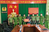 Truy bắt nhanh kẻ lừa tiền vợ nạn nhân Rào Trăng 3, Công an Đắk Nông được thưởng nóng Truy bắt nhanh kẻ lừa tiền vợ nạn nhân Rào Trăng 3, Công an Đắk Nông được thưởng nóng