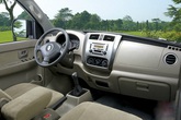 Những mẫu ô tô cũ 7 chỗ gầm cao giá chỉ bằng Honda SH Những mẫu ô tô cũ 7 chỗ gầm cao giá chỉ bằng Honda SH