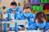 Muốn tận dụng cơ cấu “dân số vàng”, phải giải quyết 3 vấn đề Muốn tận dụng cơ cấu “dân số vàng”, phải giải quyết 3 vấn đề