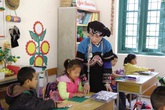 Khâm phục cô giáo ung thư, con dị tật bẩm sinh vẫn dạy 11 lớp Khâm phục cô giáo ung thư, con dị tật bẩm sinh vẫn dạy 11 lớp