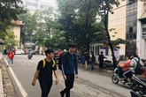 Bất chấp quy định phạt đến 3 triệu, người Thủ đô vẫn thờ ơ với khẩu trang phòng COVID-19 Bất chấp quy định phạt đến 3 triệu, người Thủ đô vẫn thờ ơ với khẩu trang phòng COVID-19