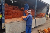 Cảm động hình ảnh người dân Quảng Ngãi đùm bọc nhau sau bão lũ lịch sử Cảm động hình ảnh người dân Quảng Ngãi đùm bọc nhau sau bão lũ lịch sử