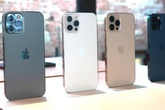 Các cửa hàng không dám nhận cọc vì sức hút khủng khiếp của iPhone 12 Pro Max Các cửa hàng không dám nhận cọc vì sức hút khủng khiếp của iPhone 12 Pro Max