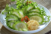 3 mẹo đơn giản giảm độ đắng của khổ qua để ai cũng ăn được! 3 mẹo đơn giản giảm độ đắng của khổ qua để ai cũng ăn được!