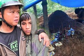 Những học sinh mồ côi sau vụ sạt lở và lời khẩn cầu của thầy cô giáo: "Xin đừng để tương lai các em rơi vào ngõ cụt" Những học sinh mồ côi sau vụ sạt lở và lời khẩn cầu của thầy cô giáo: "Xin đừng để tương lai các em rơi vào ngõ cụt"