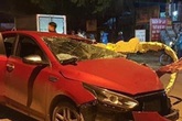 Đấu đầu với xe tải, tài xế xe bốn chỗ tử vong Đấu đầu với xe tải, tài xế xe bốn chỗ tử vong