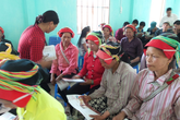 Thay đổi nhận thức của đồng bào dân tộc rất ít người trong chăm sóc bà mẹ và trẻ em Thay đổi nhận thức của đồng bào dân tộc rất ít người trong chăm sóc bà mẹ và trẻ em