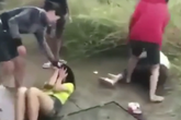 Công an vào cuộc điều tra vụ 2 nữ sinh bị đánh dã man ở Biên Hòa Công an vào cuộc điều tra vụ 2 nữ sinh bị đánh dã man ở Biên Hòa