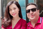 Khoảnh khắc 'tình bể bình' của Chí Trung với bạn gái kém 17 tuổi Khoảnh khắc 'tình bể bình' của Chí Trung với bạn gái kém 17 tuổi